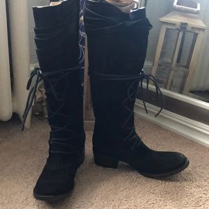 Knee high suede boots from Steve Madden